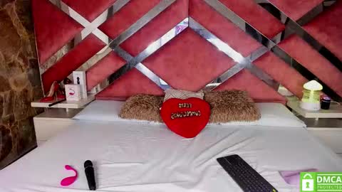 Lily online show from March 2, 8:04 pm