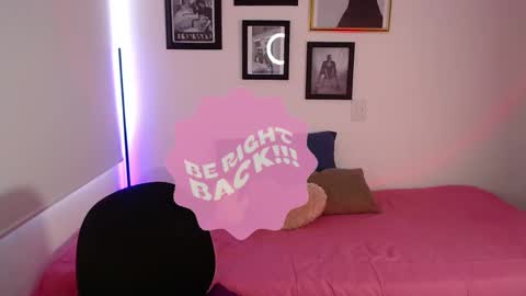 just lily online show from January 28, 9:40 pm