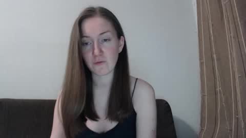 lily_love_x online show from March 11, 5:44 am