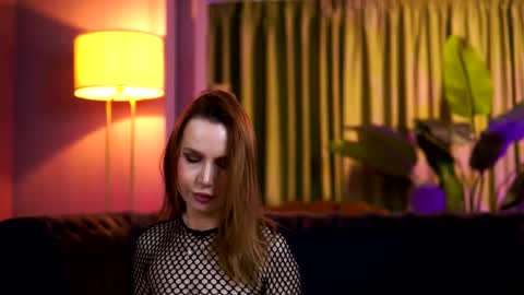 Lily online show from March 4, 9:43 pm