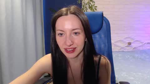 Lily online show from September 14, 9:40 am