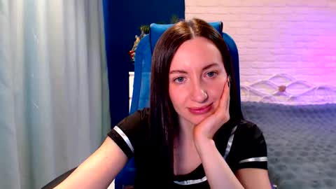 Lily online show from March 12, 8:17 am