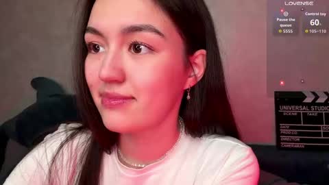 Lily online show from May 7, 5:49 pm