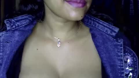 limaakter246618 online show from February 9, 5:15 pm