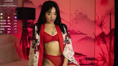 Lin Use menu to play with me  online show from February 24, 5:09 pm