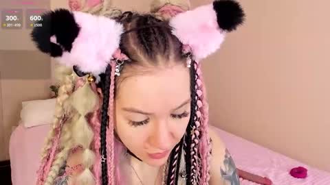 lina_moony online show from December 3, 2:36 am