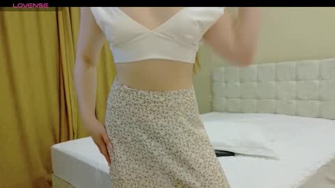 Anna online show from February 9, 5:10 am