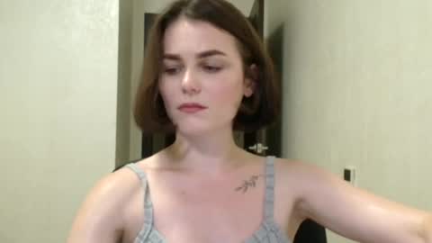 Linda online show from June 29, 7:02 pm