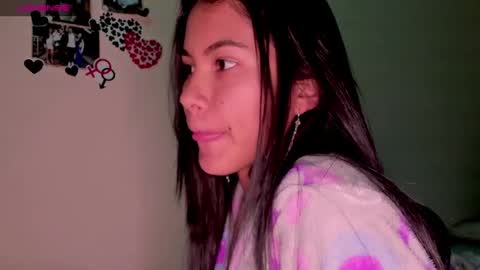 Alana online show from December 10, 9:54 pm