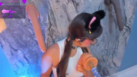 linda_sofi__ online show from March 21, 8:47 pm