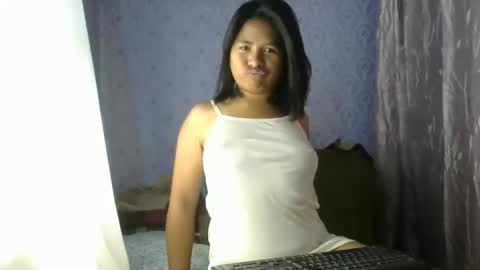 liora online show from November 4, 3:55 am