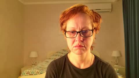 Liora Weiss online show from March 2, 6:47 am