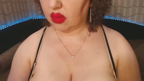 LIpsAddiction online show from April 3, 1:53 pm