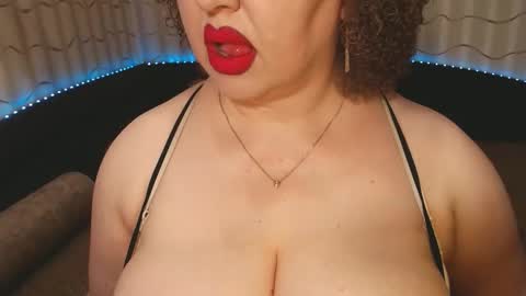 LIpsAddiction online show from November 15, 11:39 pm