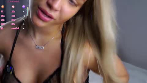 Amelia online show from February 5, 1:41 am