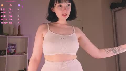 lirara online show from June 17, 2:29 pm