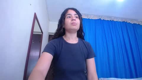 lisa_branch online show from January 6, 7:56 pm