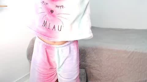 faisury online show from December 31, 1:26 am