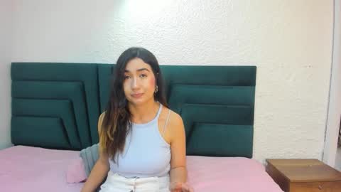 lisa white  online show from January 6, 4:16 am