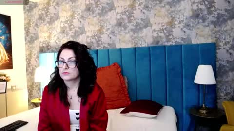 lisacroft online show from January 15, 8:42 am