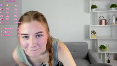 Lisa online show from March 3, 8:20 am