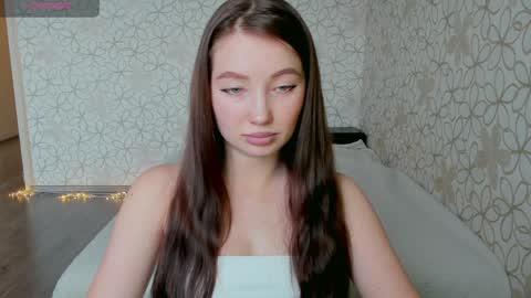 lissa_cristal_ online show from April 8, 8:27 am