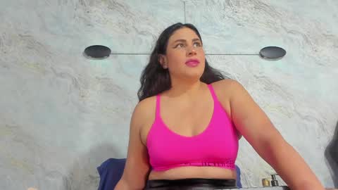 Lisa online show from February 4, 3:00 am