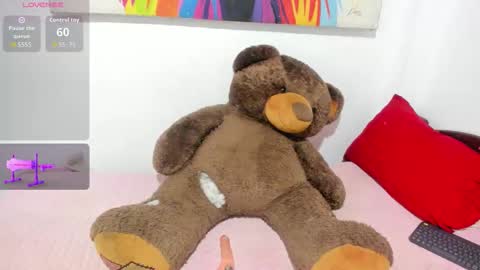 lissa_petitee online show from November 7, 9:37 am