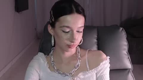 lissaelison online show from June 15, 1:28 am