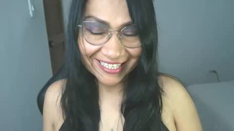 Lissafeethot online show from October 18, 10:44 pm