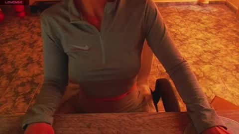 Liss online show from September 12, 5:09 pm