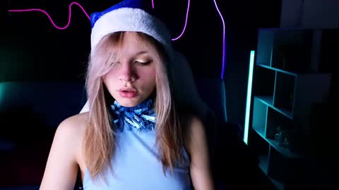 Lena online show from December 14, 1:38 am