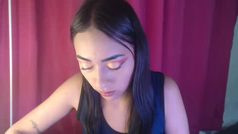 Aliciaparaisss online show from November 6, 3:34 am