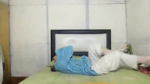 Diablita online show from September 15, 10:45 am