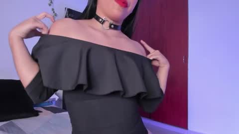 kayla  Instagram kayla 71082 online show from April 27, 10:40 pm