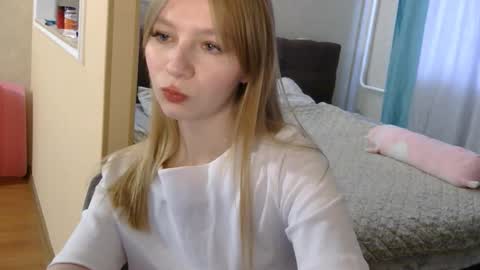 Maria online show from March 8, 2:54 pm