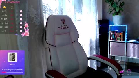 little_raiden online show from September 26, 4:54 am