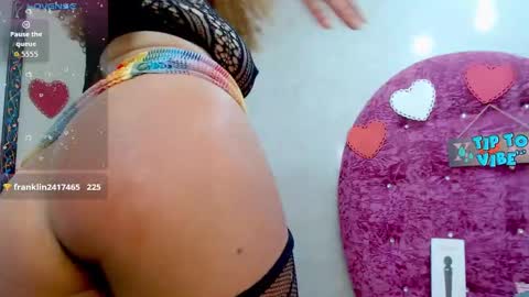 Litzy online show from September 28, 4:12 pm