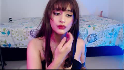 Elizabeth online show from February 18, 5:50 am