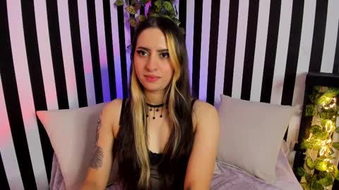 Liz  online show from October 17, 2:20 pm