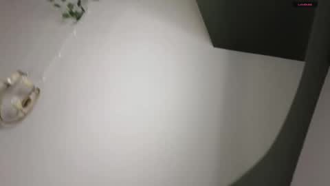 your love  online show from February 26, 4:39 pm