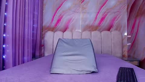 Lizza online show from April 13, 11:55 am