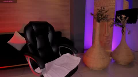 Lizzi  online show from September 23, 8:07 pm