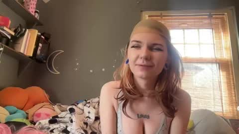 lizzybunny online show from March 3, 1:48 pm