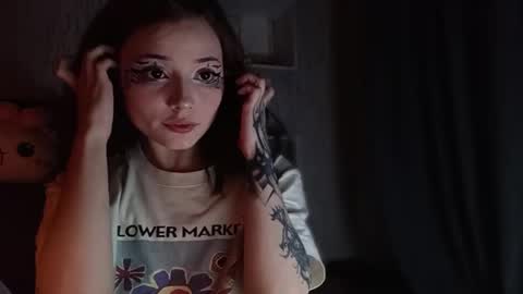 lola online show from April 7, 2:30 pm