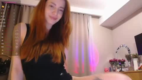 Lola online show from March 3, 6:42 pm