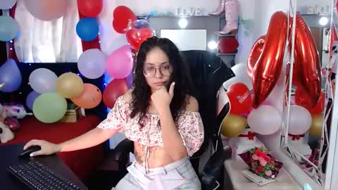 lola_fiery online show from February 26, 12:27 pm