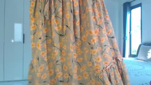 Lola online show from April 17, 12:57 am