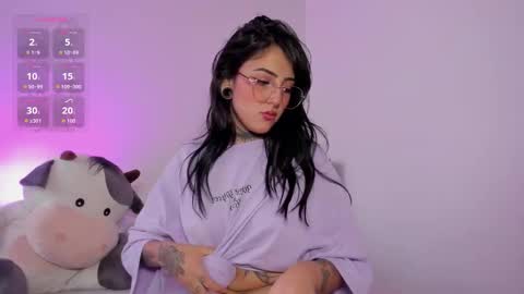 Lola online show from October 26, 9:43 pm