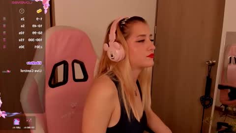 Lolly  online show from February 20, 2:51 am